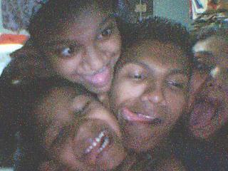 4 debile profon